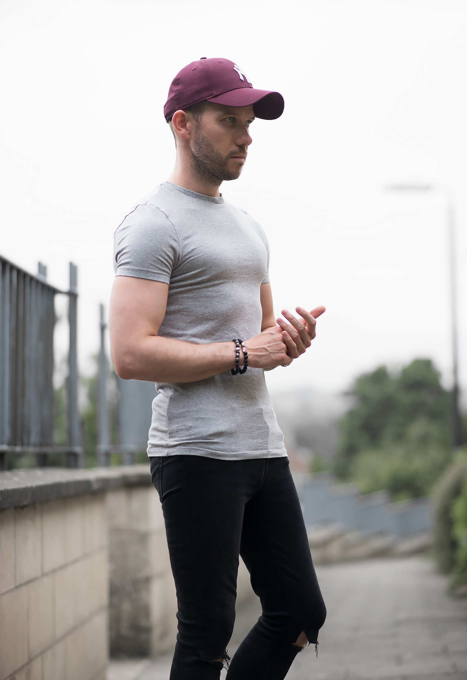 Casual Style ASOS T Shirt And Skinny Jeans Outfit | Your Average Guy
