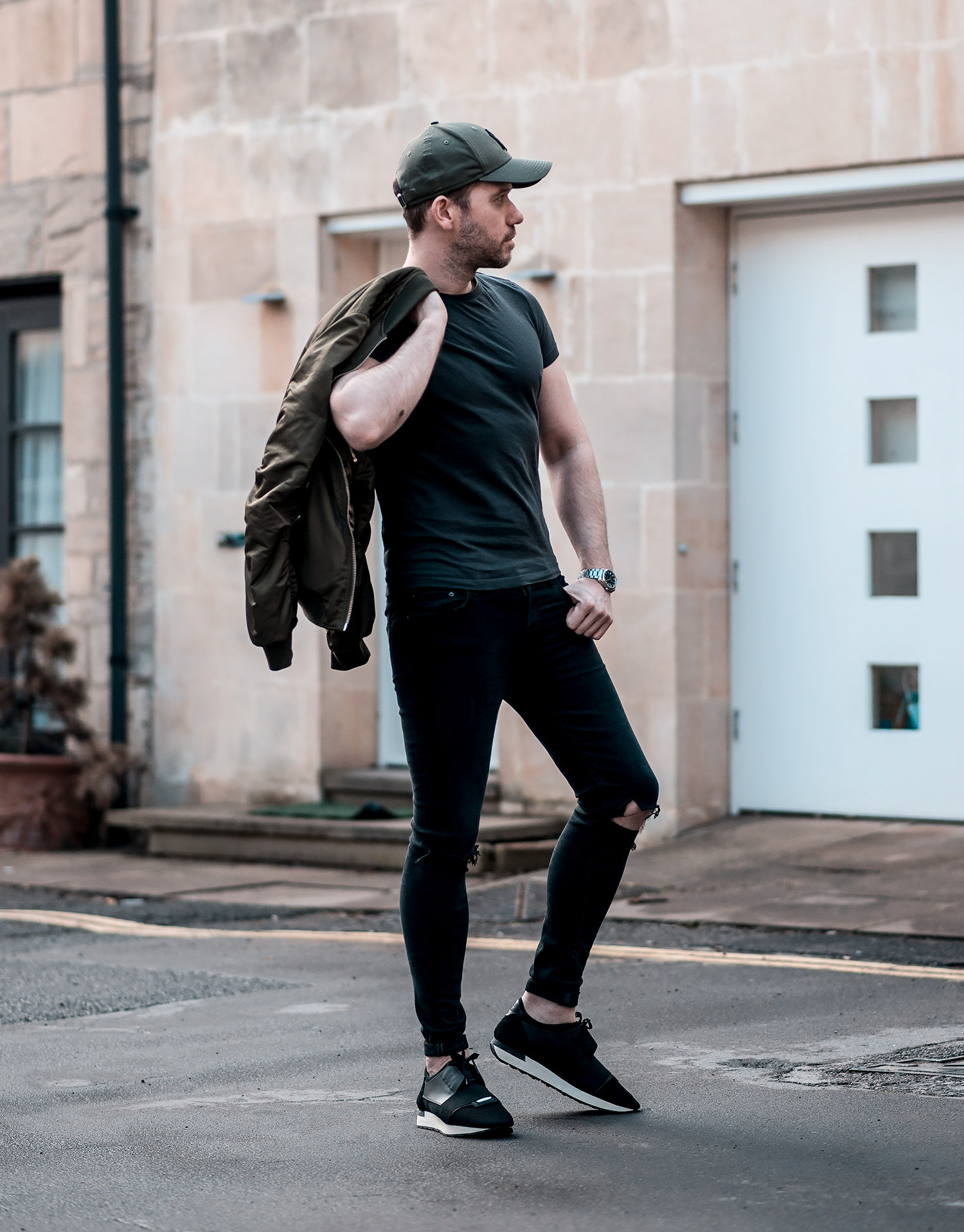 All Black Outfit With A Hint Of Green | Your Average Guy