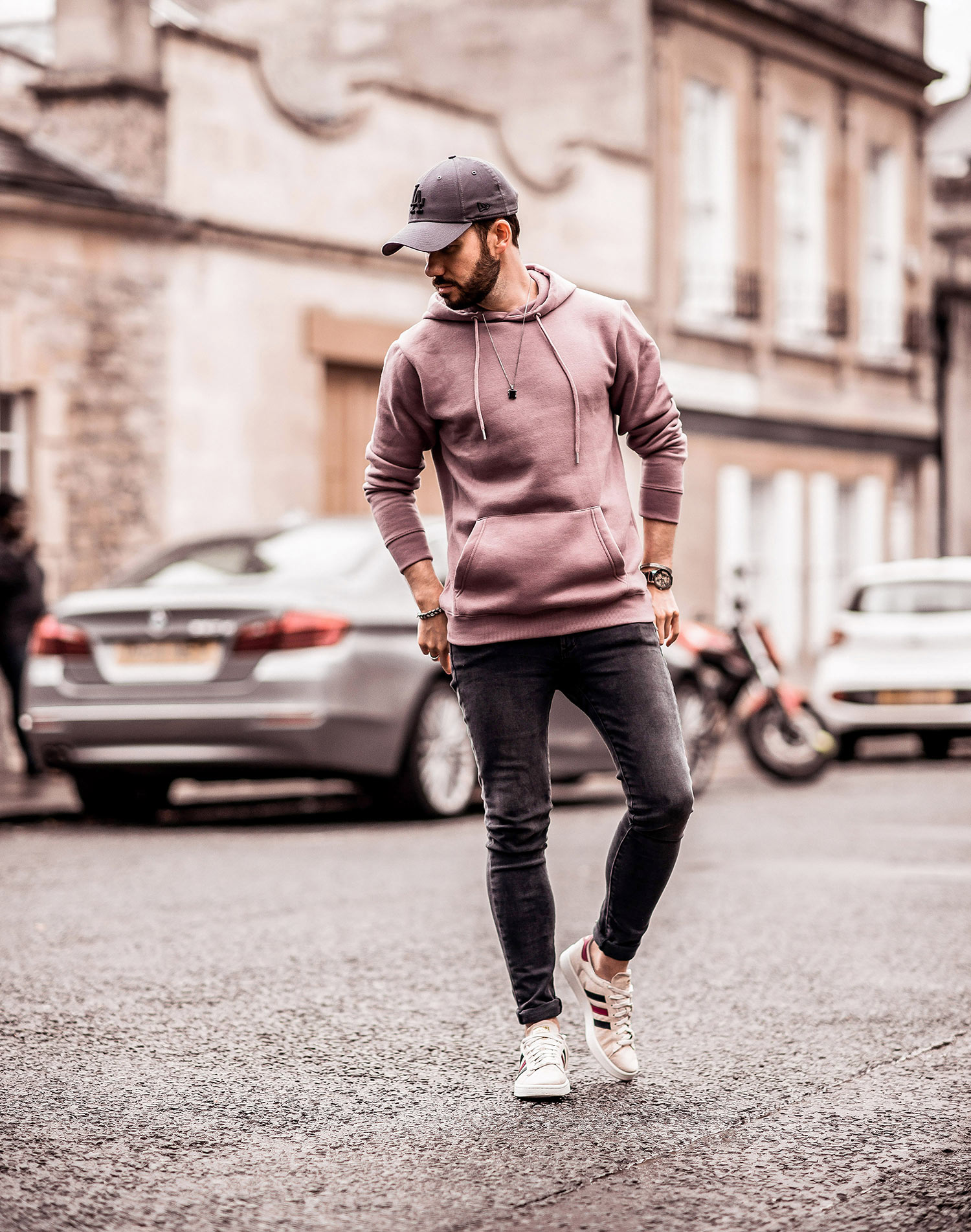 How To Style A BooHoo Hoodie - Your Average Guy