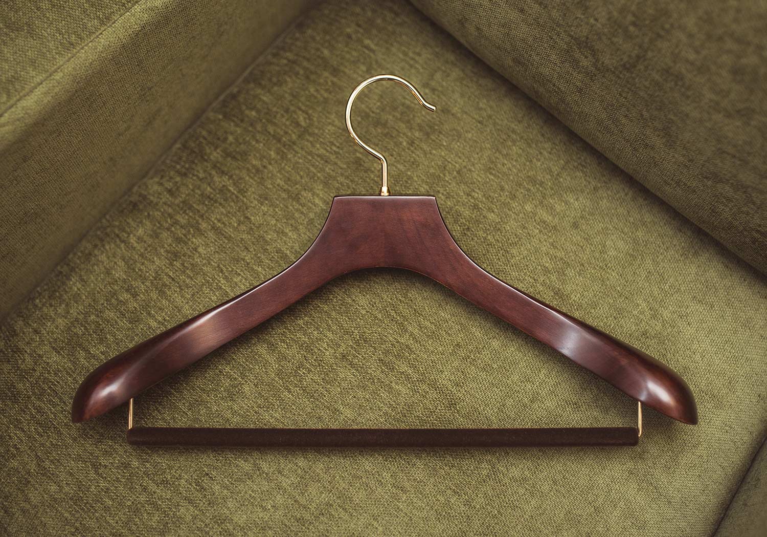 Slim Luxe Wood Hangers - All Hung Up
