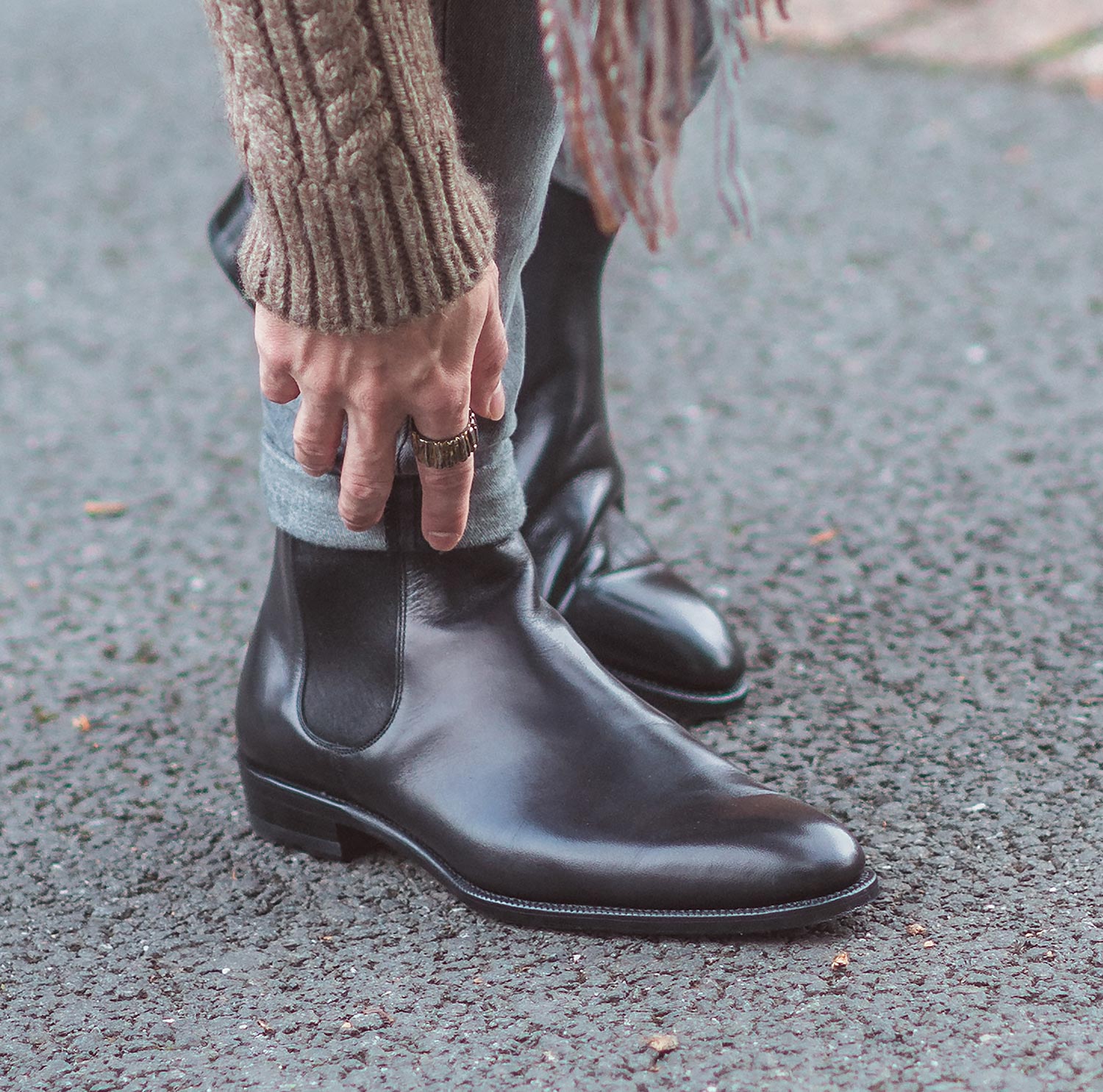 Arterton Yearn Shoemaker Chelsea Boots Review - Your Average Guy