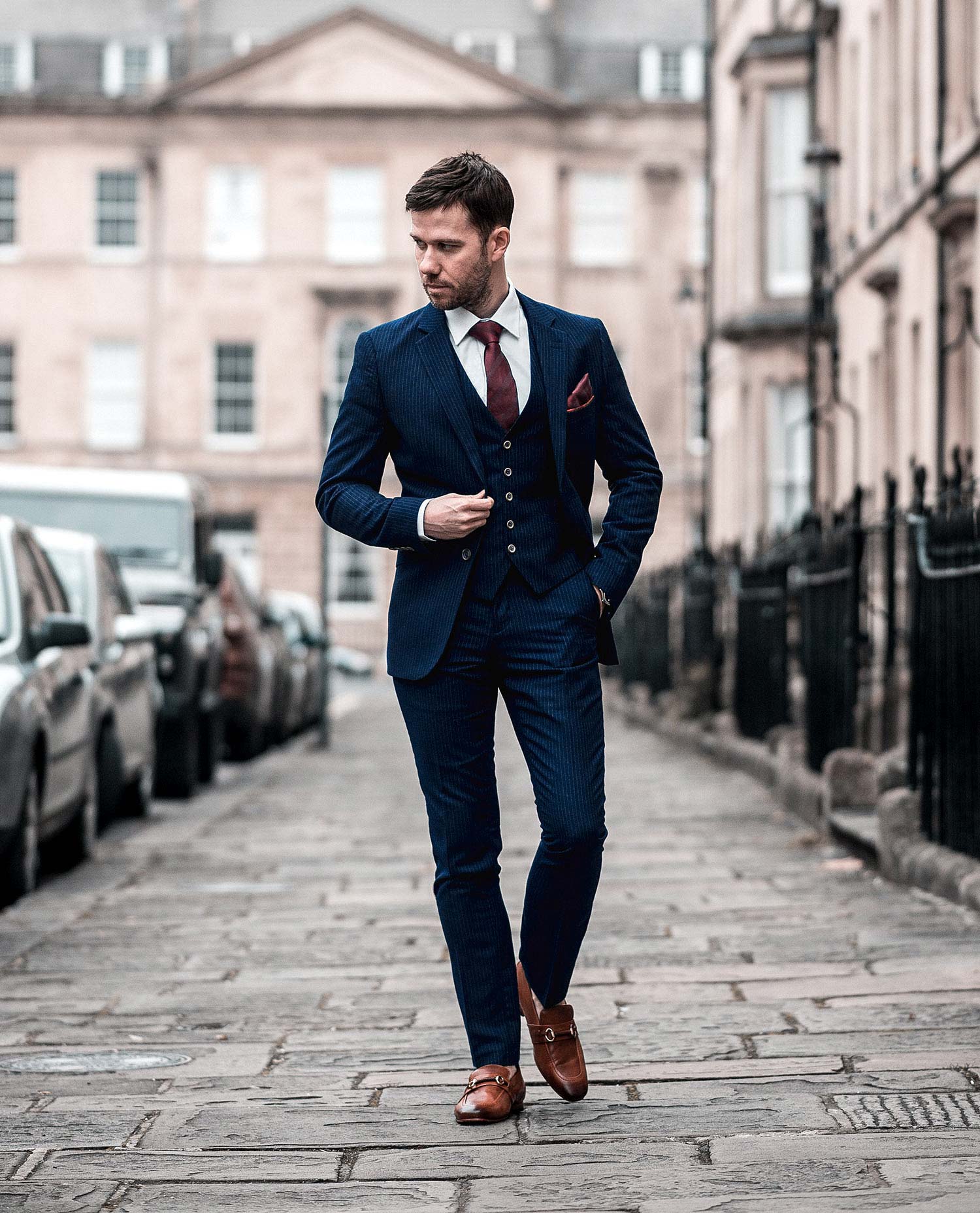 Essential Fashion Items For Men To Create A Casual Chic Style - Your ...